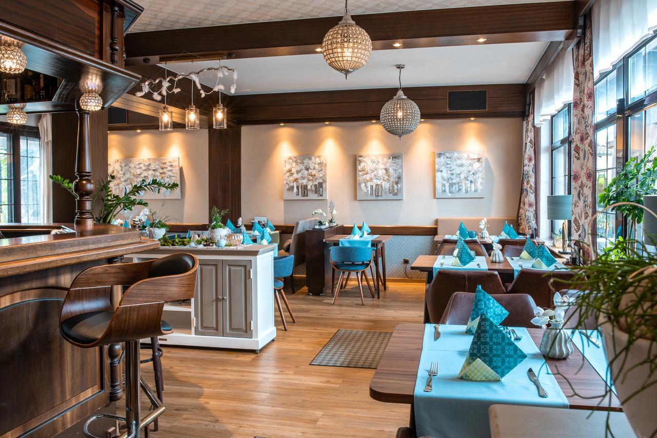 Restaurant Landgasthof Zum Wiesengrund Newel Eksteriør billede
